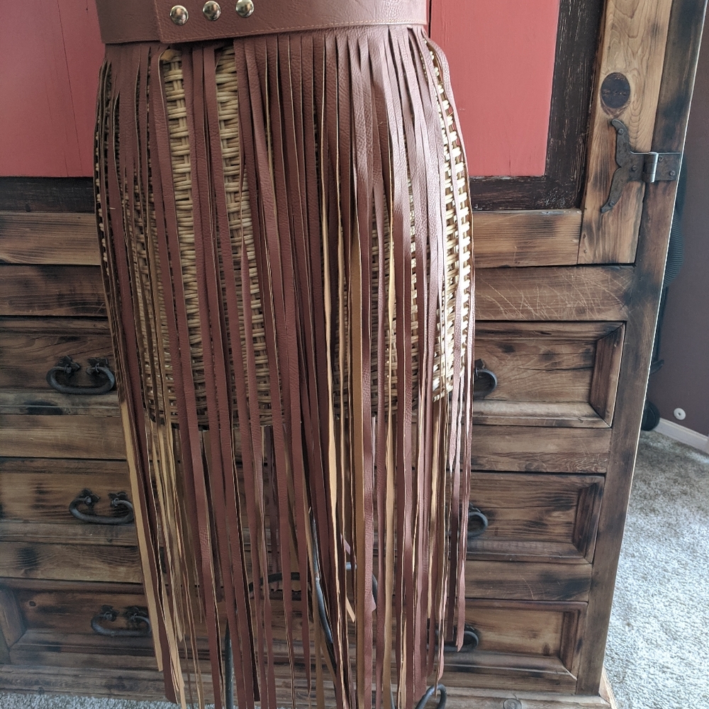 Fringed long belt